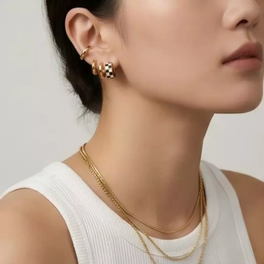 LEANA Bông Tai Sụn Vòng Nhỏ Trắng Đen Không Gây Dị Ứng Tông Vàng Bạc 319.000đ
