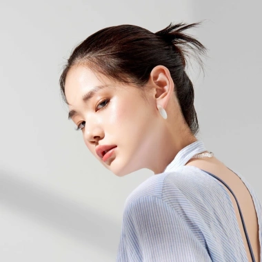 LG Combo 2 Kem lót Ngọc Trai Glint 30ml - Dưỡng ẩm, Da căng mướt, Sáng hồng - 874k 4 LG Combo 2 Kem lót Ngọc Trai Glint 30ml - Dưỡng ẩm, Da căng mướt, Sáng hồng - 874k 4