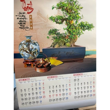 Lịch 2.026 nẹp thiếc treo tường 1-5 tờ - In độc quyền, 12 tháng, ngày âm dương, đẹp sắc nét, giá 20.000 VND 2 Lịch 2.026 nẹp thiếc treo tường 1-5 tờ - In độc quyền, 12 tháng, ngày âm dương, đẹp sắc nét, giá 20.000 VND 2