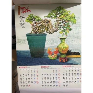 Lịch 2.026 nẹp thiếc treo tường 1-5 tờ - In độc quyền, 12 tháng, ngày âm dương, đẹp sắc nét, giá 20.000 VND