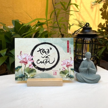 Lịch để bàn đế gỗ 2.026 - Âm Dương, Thư Pháp Làng Mai, Mèo, Cún, Tâm Lành - 39.000 VNĐ