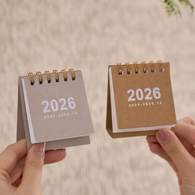 Lịch để bàn mini GOJO 2.026 Năm Ngựa, quà tặng trẻ em, cuộn dây ràng buộc, giá chỉ 41.580đ 8 Lịch để bàn mini GOJO 2.026 Năm Ngựa, quà tặng trẻ em, cuộn dây ràng buộc, giá chỉ 41.580đ 8