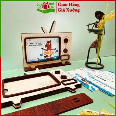 Lịch Để Bàn Tivi Gỗ 2.026 Retro Decor QUAGONHALAM - Trang Trí Bàn Làm Việc, Quà Tết Độc Đáo, Giá 154.500₫ 7