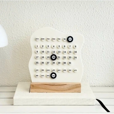 Lịch Đế Gỗ HT8.001 - Bàn Xoay Tròn Decor, Đánh Dấu Ngày Tháng, Phù Hợp Bàn Học và Làm Việc, Giá 120k