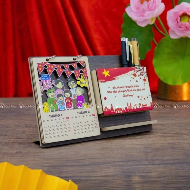 Lịch Gỗ Để Bàn Tết 2.026 - Ngôi Nhà, Hộp Bút, Quà Tặng Ý Nghĩa, Giá 100k Giảm 26k