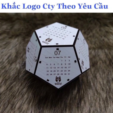 Lịch Gỗ Lục Giác 12 Mặt Khắc Logo Quà Tặng Đối Tác Khách Hàng Bạn Bè Chúc Tết Ý Nghĩa
