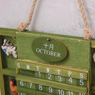 Lịch gỗ treo tường phong cách retro - Đẹp sắc nét, tặng móc treo, dây thừng và đinh gắn tường - Giá ưu đãi 137.000₫