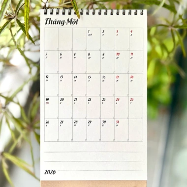 Lịch Tết 2.026 giấy kraft để bàn Sân khấu miền Nam minh hoạ cải lương quà Tết Bính Ngọ chỉ 99.000₫