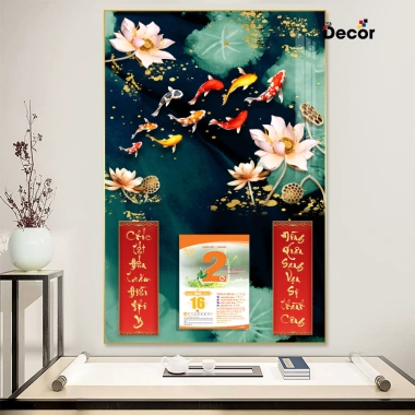 Lịch Tết 2.026 Gỗ Tráng Gương Cửu Ngư Quần Hội + Hoa Sen Viền Vàng Cao Cấp - Tặng Bloc Đại