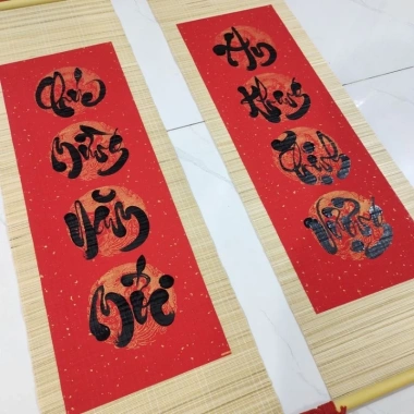 Liễn Câu Đối Mành Tre Thư Pháp 1m - Trang Trí Tết Năm Mới May Mắn, Giá ưu đãi 250.000 - Xưởng Sáo Hoàng Lâm