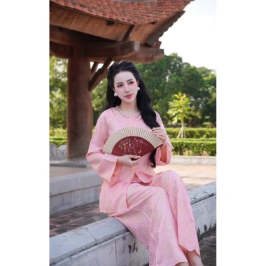 Linh Đan Bộ pháp Phục - Bộ quần áo đi chùa lụa tằm xếp ly tay cúc chéo cổ cao cấp, chỉ 430.000₫ 4 Linh Đan Bộ pháp Phục - Bộ quần áo đi chùa lụa tằm xếp ly tay cúc chéo cổ cao cấp, chỉ 430.000₫ 4