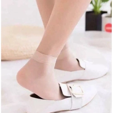 Lố 10 đôi Tất nữ đen cổ ngắn, mỏng mềm dai, giấy Hàn Quốc - Giá chỉ 29.000₫ 3 Lố 10 đôi Tất nữ đen cổ ngắn, mỏng mềm dai, giấy Hàn Quốc - Giá chỉ 29.000₫ 3