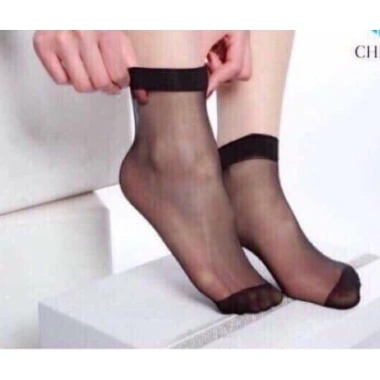 Lố 10 đôi Tất nữ đen cổ ngắn, mỏng mềm dai, giấy Hàn Quốc - Giá chỉ 29.000₫ 4 Lố 10 đôi Tất nữ đen cổ ngắn, mỏng mềm dai, giấy Hàn Quốc - Giá chỉ 29.000₫ 4