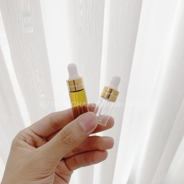 Lọ Chiết Serum Thủy Tinh Mỏng 3ml-5ml - Chai Tinh Dầu Nước Hoa Giá 3.000đ 6 Lọ Chiết Serum Thủy Tinh Mỏng 3ml-5ml - Chai Tinh Dầu Nước Hoa Giá 3.000đ 6