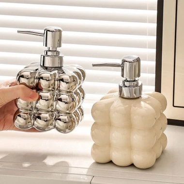 Lọ đựng nước rửa tay sứ cao cấp hình khối Rubik – Thiết kế đặc sắc, giảm giá 135k