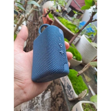 Loa Bluetooth Go 3 - Thiet ke tre trung, gon nen, de mang theo, giam gia 20% - 165.000đ 4 Loa Bluetooth Go 3 - Thiet ke tre trung, gon nen, de mang theo, giam gia 20% - 165.000đ 4