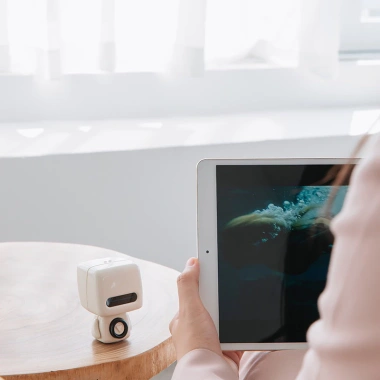 Loa Bluetooth Mini Robot giá rẻ 190k - Âm thanh mạnh, di động, quà tặng trẻ em