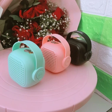 Loa Bluetooth Mini WS 302 Cầm Tay Nhỏ Gọn Bass Mạnh, Kết Nối TWS Đa Thiết Bị 3