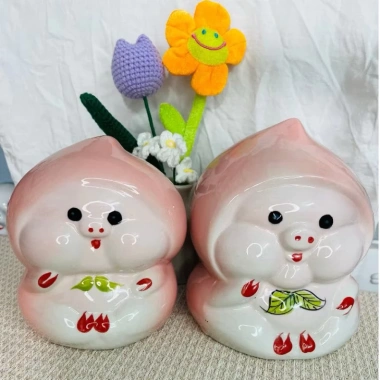 Lợn Đất Heo Ống Tiết Kiệm Bé Đào Cute Dễ Thương Bát Tràng - Chỉ 105.000₫ 3