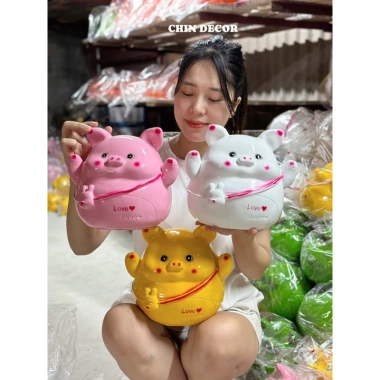 Lợn Đất Túi Thỏ Size To - Heo Đất Trang Trí Nhỏ Gọn, Giá Ưu Đãi 99.000 VNĐ | Chin Decor VN