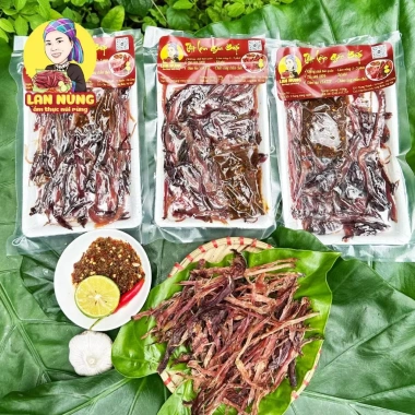 Lợn Gác Bếp Xé Sẵn Lan Nùng Ăn Vặt Tiện Dụng Giảm Giá 70.000₫ Thơm Ngon