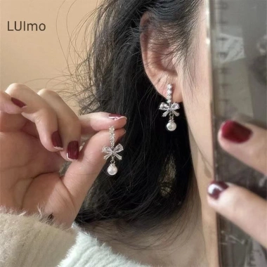 Luimo Cặp Bông Tai Nơ Ngọc Trai Tòn Ten - Phụ Kiện Thời Trang Nữ Ngọt Ngào, Quà Tặng Độc Đáo 2