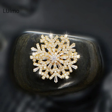 Luimo Chân Ch Xoay Pha Lê Bông Tuyết Thổ Cẩm – Giá 116.710 VND