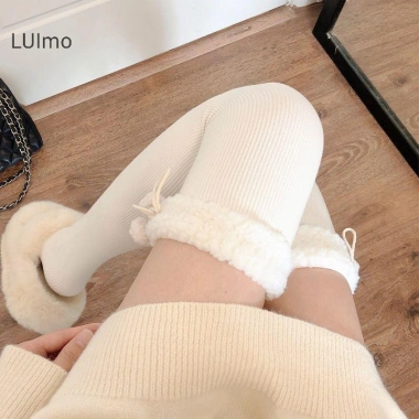Luimo Nhật Bản Trắng Dễ Thương Thu Đông Plus Nhung Tất Cao Lông Cừu Cạnh Len Sọc Đầu Gối Bóng Ống Dài Giá chỉ 78.408đ 4 Luimo Nhật Bản Trắng Dễ Thương Thu Đông Plus Nhung Tất Cao Lông Cừu Cạnh Len Sọc Đầu Gối Bóng Ống Dài Giá chỉ 78.408đ 4