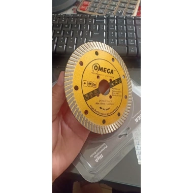 Lưỡi Cắt Đá, Gạch, Bê Tông Omega 125 Đa Năng - Cắt Sắc Nhanh, Bền Bỉ, Giá Chỉ 98.000đ