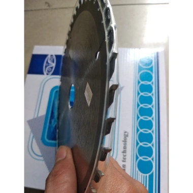 Lưỡi Cắt Gỗ Covina 230-40 Răng - 2 Tất 3, Giá Ưu Đãi 158.000₫, Độ Bền Cao, Cắt Mịn