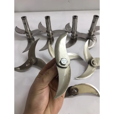 Lưỡi dao máy xay thịt đa năng 1.500W - làm giò chả, thanh đánh ruốc, công suất 900/750/370W, giá ưu đãi 43.000₫ 10 Lưỡi dao máy xay thịt đa năng 1.500W - làm giò chả, thanh đánh ruốc, công suất 900/750/370W, giá ưu đãi 43.000₫ 10
