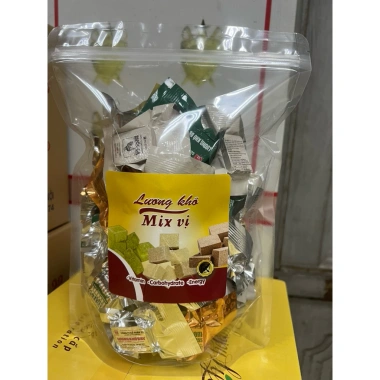Lương khô mix 9 vị - hương vị đa dạng, thơm ngon, giảm còn 190k - lương khô quân đội 2 Lương khô mix 9 vị - hương vị đa dạng, thơm ngon, giảm còn 190k - lương khô quân đội 2