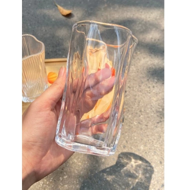 Ly cốc thủy tinh lượn sóng cong uốn – Đa năng cho coffee, kem, đá xay, sinh tố, cocktail, chỉ 39k 9