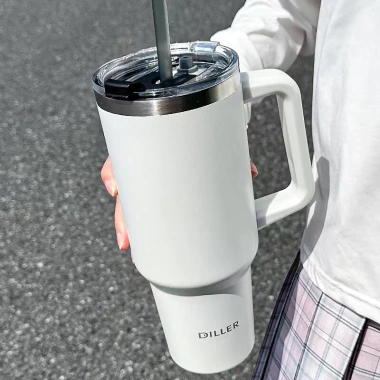 Ly giữ nhiệt Diller 1.300ml cao cấp, giữ ấm lâu, dung tích lớn, giảm 20% 213.000₫ 8 Ly giữ nhiệt Diller 1.300ml cao cấp, giữ ấm lâu, dung tích lớn, giảm 20% 213.000₫ 8