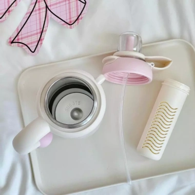 Ly Giữ Nhiệt Hello Kitty 900ml Inox 316, 8-10h, kèm ống hút, dễ thương cho nữ sinh viên 8 Ly Giữ Nhiệt Hello Kitty 900ml Inox 316, 8-10h, kèm ống hút, dễ thương cho nữ sinh viên 8
