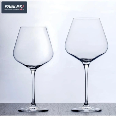 Ly rượu vang đỏ bầu cao cấp hộp 6 ly 500ml và 650ml sang trọng - Giá ưu đãi 280.000₫ 10 Ly rượu vang đỏ bầu cao cấp hộp 6 ly 500ml và 650ml sang trọng - Giá ưu đãi 280.000₫ 10