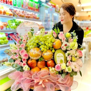Màng co 10C size 60x50 bọc giỏ hoa quả, giỏ quà Tết, vòm đẹp loại 1, giá 25.000 2 Màng co 10C size 60x50 bọc giỏ hoa quả, giỏ quà Tết, vòm đẹp loại 1, giá 25.000 2