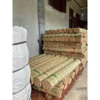 Mành che nắng giá rẻ, rèm che mưa sổ màu tự nhiên - Trang trí Tết, chỉ 80.000 VND