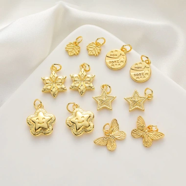 Mặt dây chuyền 18K tự làm - Hình bướm, lá phong, ngôi sao - Giá chỉ 24.982 VND, giảm 5.000 VND