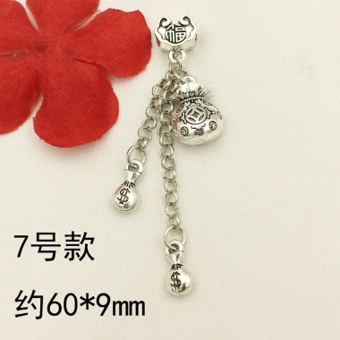 Mặt dây chuyền Chuông Tua Rua DIY - Trang sức phong cách, giảm giá 18% chỉ 32.896 VND 10 Mặt dây chuyền Chuông Tua Rua DIY - Trang sức phong cách, giảm giá 18% chỉ 32.896 VND 10