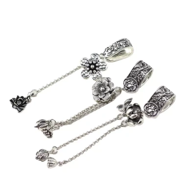 Mặt dây chuyền Cổ Sen Bướm Chạy Hạt Vòng Tua Rua – Thiết kế sang trọng, giảm giá 20.634₫ 5 Mặt dây chuyền Cổ Sen Bướm Chạy Hạt Vòng Tua Rua – Thiết kế sang trọng, giảm giá 20.634₫ 5