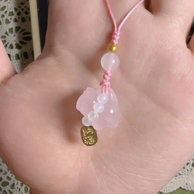 Mặt dây chuyền điện thoại hình mèo pha lê hồng tự nhiên - Móc khóa nữ độc đáo, may mắn, sáng tạo - 84.800 VND