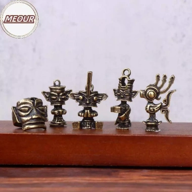 Mặt Dây Chuyền Đồng Cổ Thần Thoại - Thiết Kế Độc Đáo, Phù Hợp DIY Trang Sức, Giá Chỉ 36.850₫ 3 Mặt Dây Chuyền Đồng Cổ Thần Thoại - Thiết Kế Độc Đáo, Phù Hợp DIY Trang Sức, Giá Chỉ 36.850₫ 3