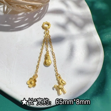 Mặt dây chuyền Golden Zakir cổ xưa tự làm - phong cách độc đáo, giảm giá 27.785₫ 21