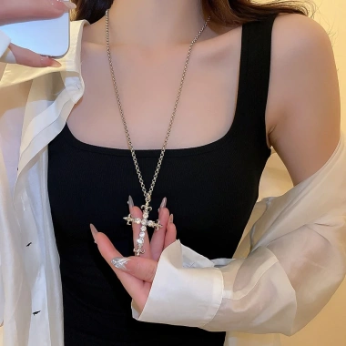 Mặt dây chuyền kim cương chữ thập Gothic retro sang trọng cho nữ - Giá chỉ 39.050 VND 7