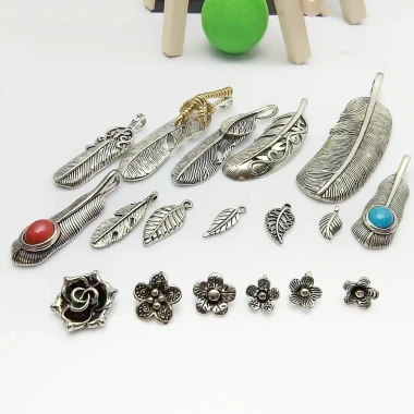 Mặt dây chuyền lá lông vũ handmade, phụ kiện tự làm hoa, giảm giá 34.278₫ Mặt dây chuyền lá lông vũ handmade, phụ kiện tự làm hoa, giảm giá 34.278₫
