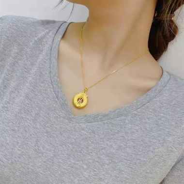 Mặt dây chuyền mạ vàng cổ truyền thời trang – Đám mây may mắn, bảo vệ – Giá 96.660₫