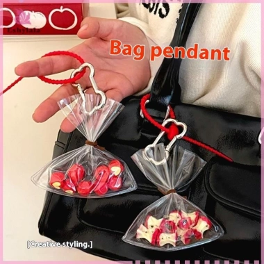 Mặt dây chuyền móc khóa hình trái tim dễ thương, phù hợp túi xách nữ tính, mới 2.024, giá 59.950₫ 2