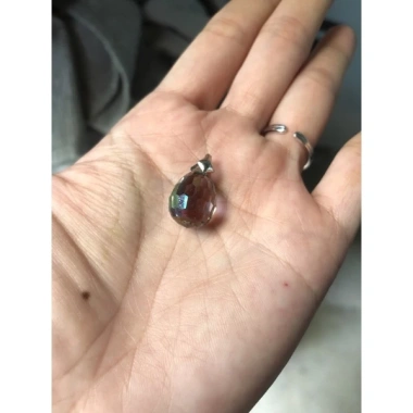 Mặt dây chuyền pha lê sang trọng, giá gốc 50.000đ, ưu đãi 40.000đ – Tinh tế cho mọi trang phục 2