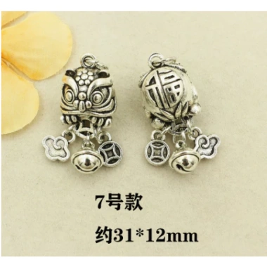 Mặt dây chuyền sư tử bạc Tây Tạng - Đánh thức bướm, năm may mắn, giá ưu đãi 48.450 VND 16 Mặt dây chuyền sư tử bạc Tây Tạng - Đánh thức bướm, năm may mắn, giá ưu đãi 48.450 VND 16